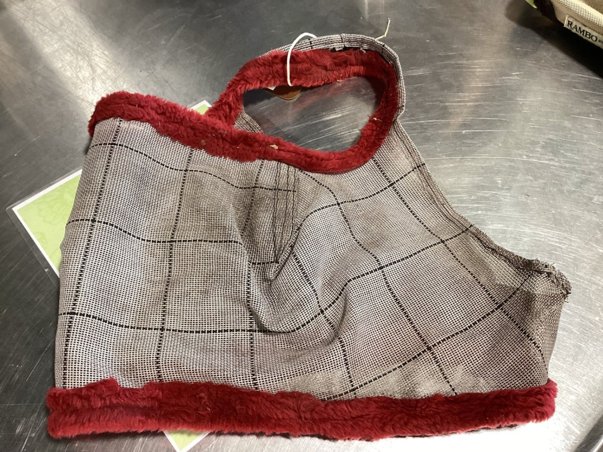Fly Mask – Red Border | Used