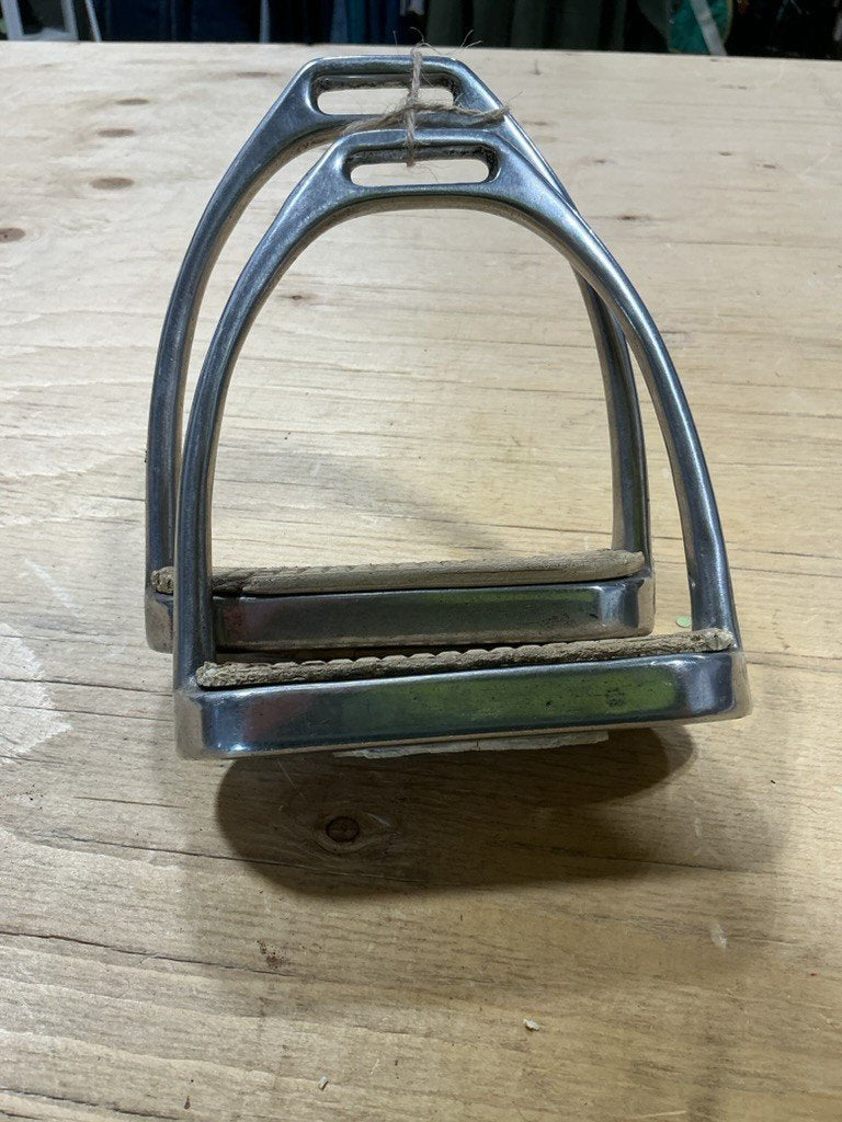 English Stirrups (B) | Used