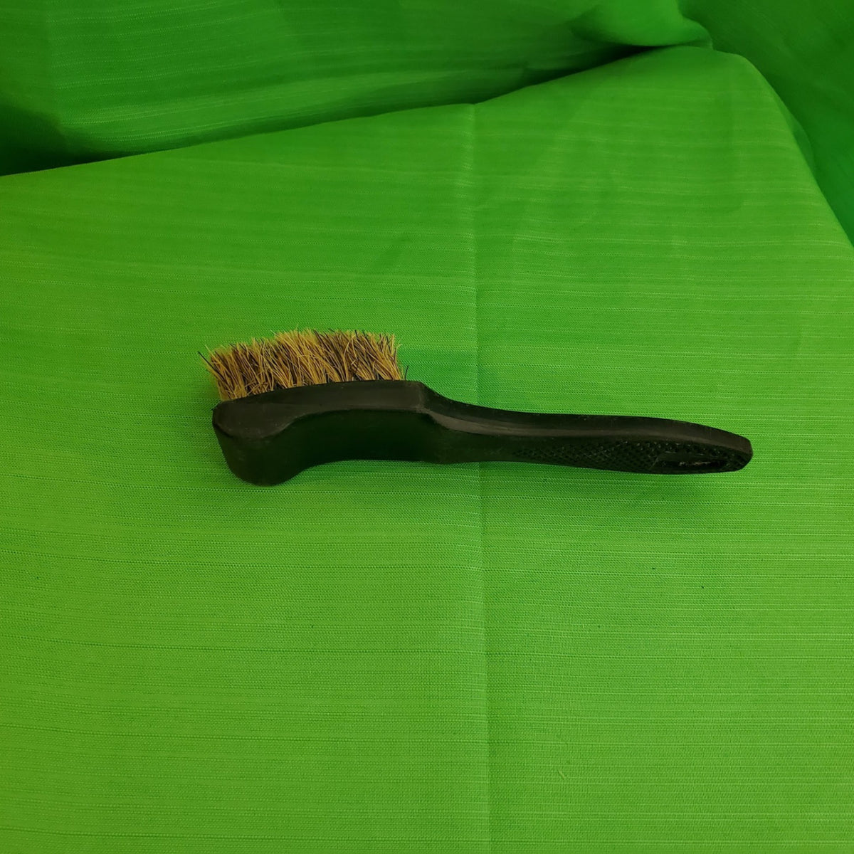 Grooming Brush – Black Handle | Used