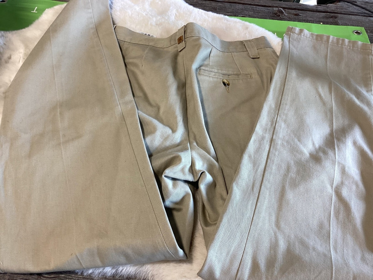 English Breeches – Aura Show, 6 x 34 | Used
