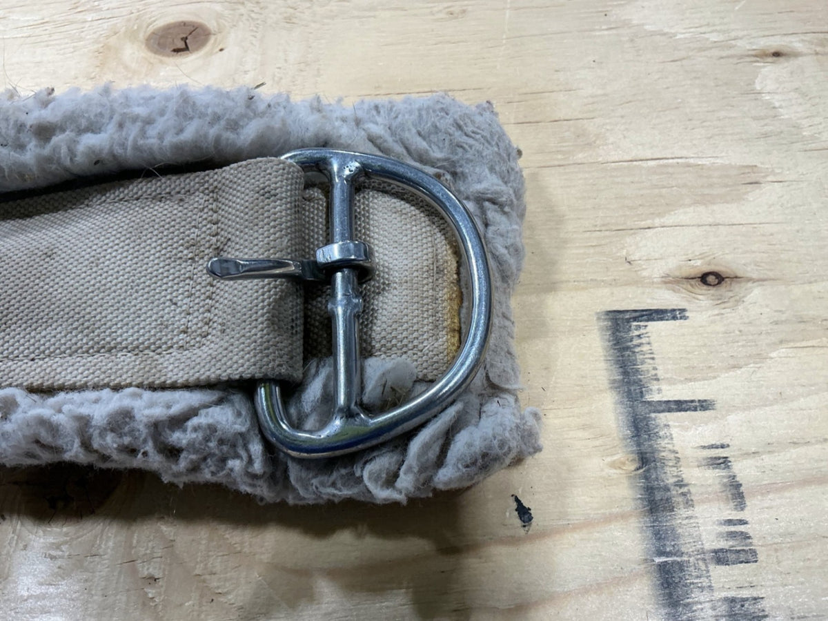 Western Cinch – Fleece, 32" | Used
