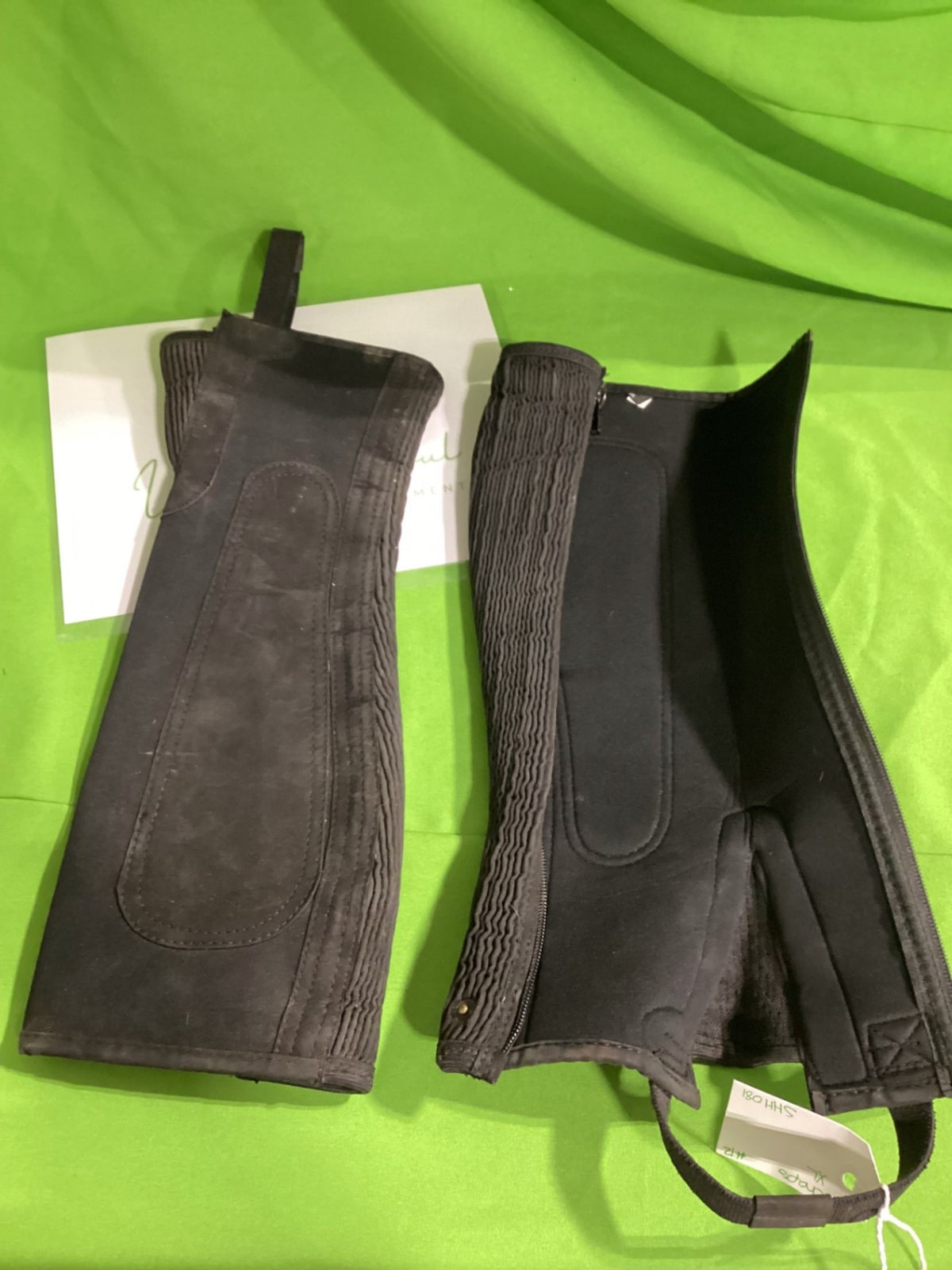 English 1/2 Chaps – XL | Used