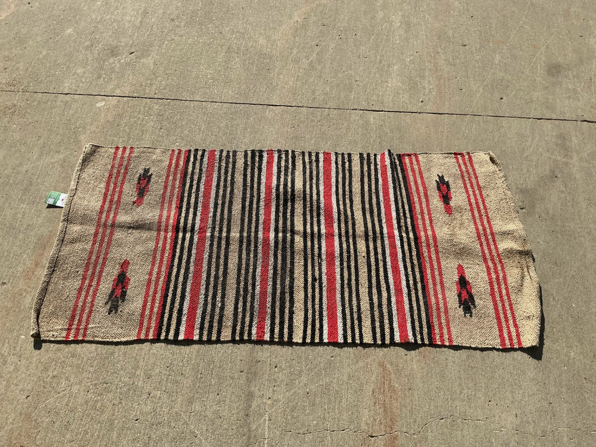 saddle blanket 