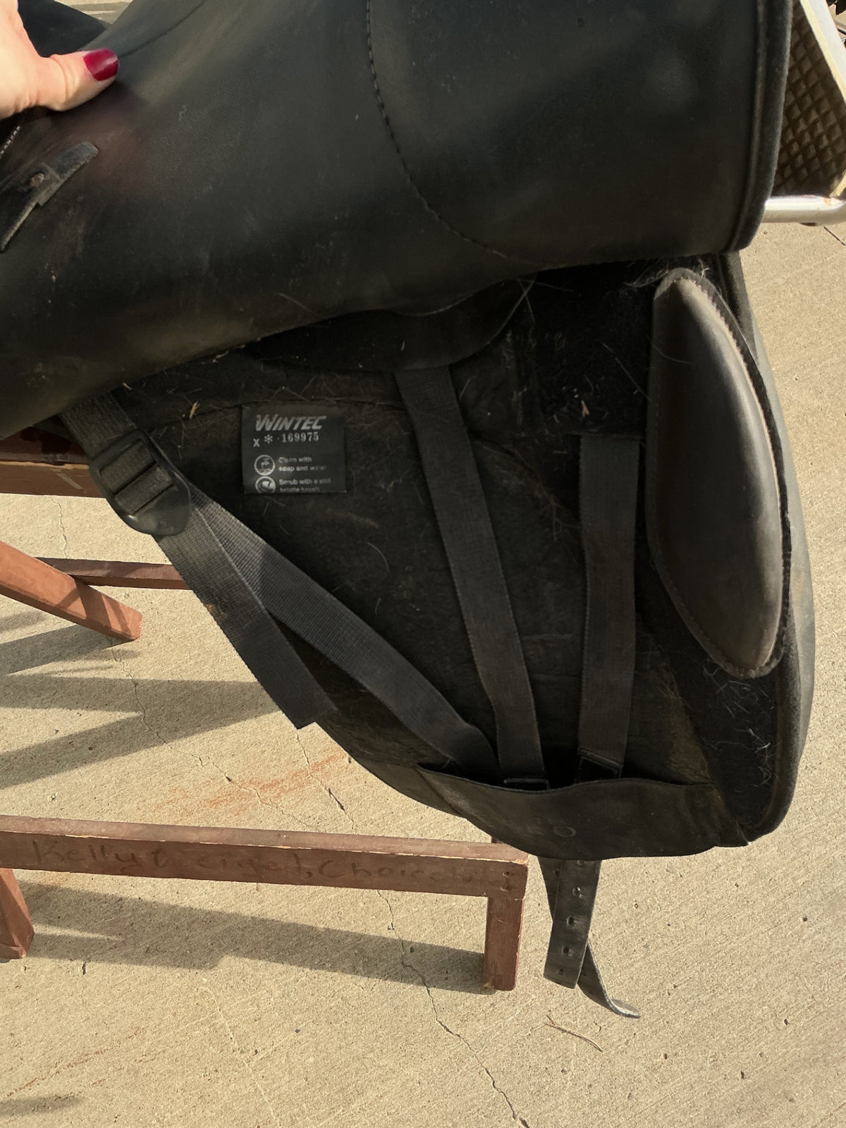 english dressage saddle 
