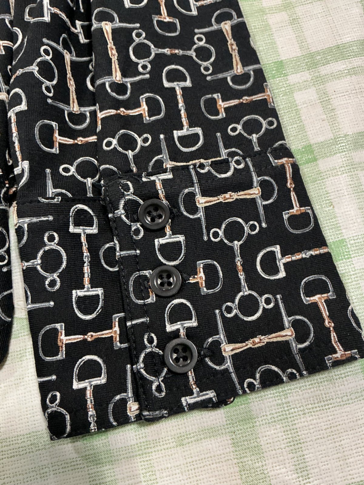 buton up shirt black large 