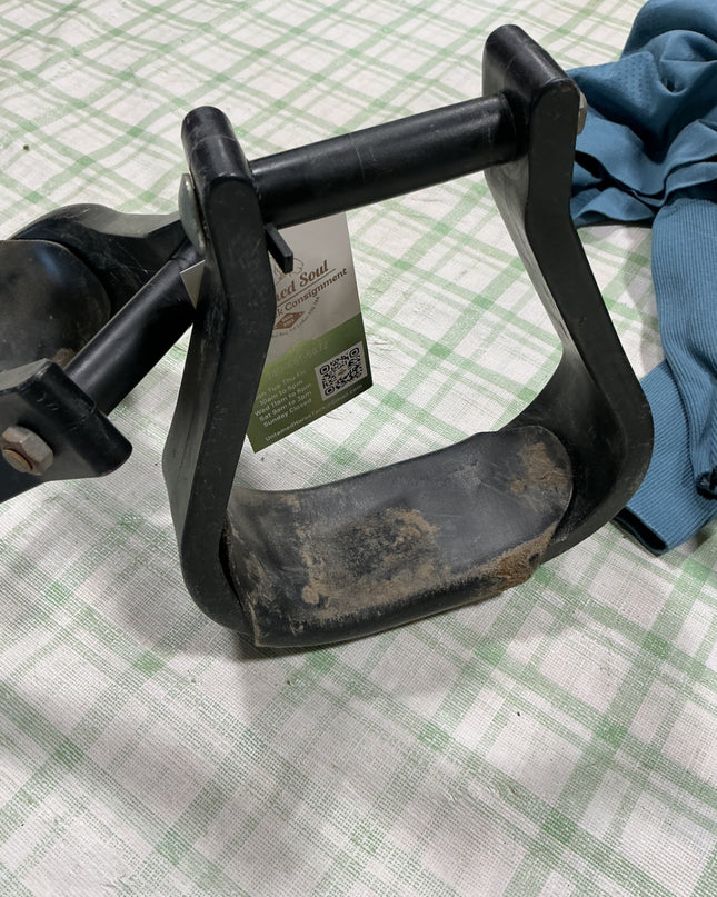 western stirrups 