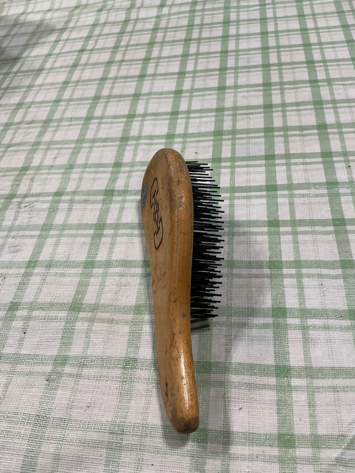 mane and tail brush 