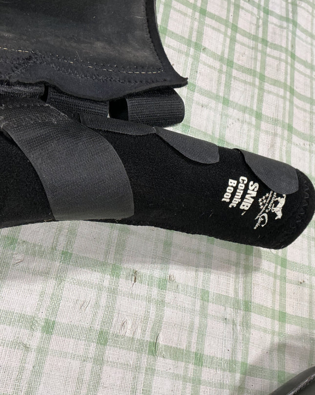 splint boots with bell boots attached guessing medium to large 