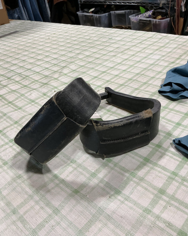 western stirrups 