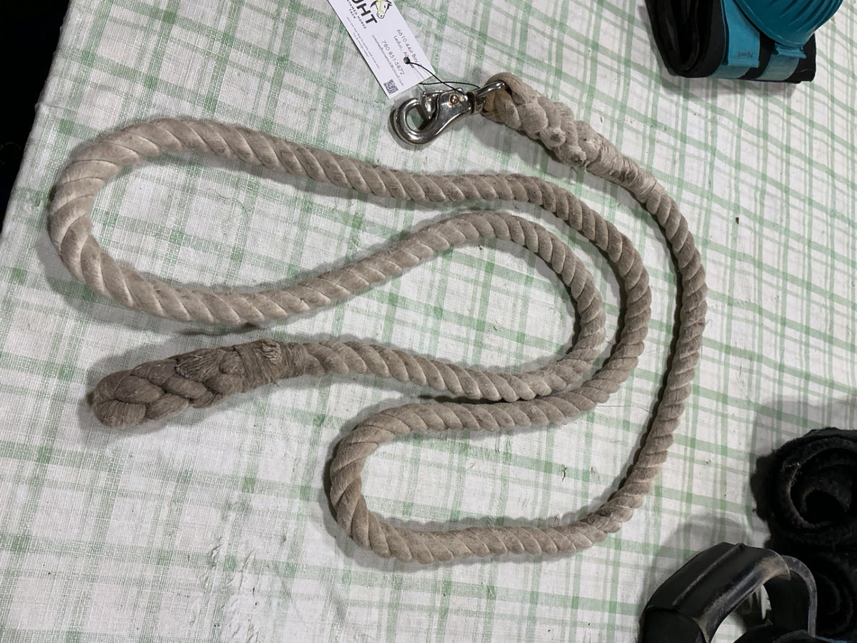 lead rope white 