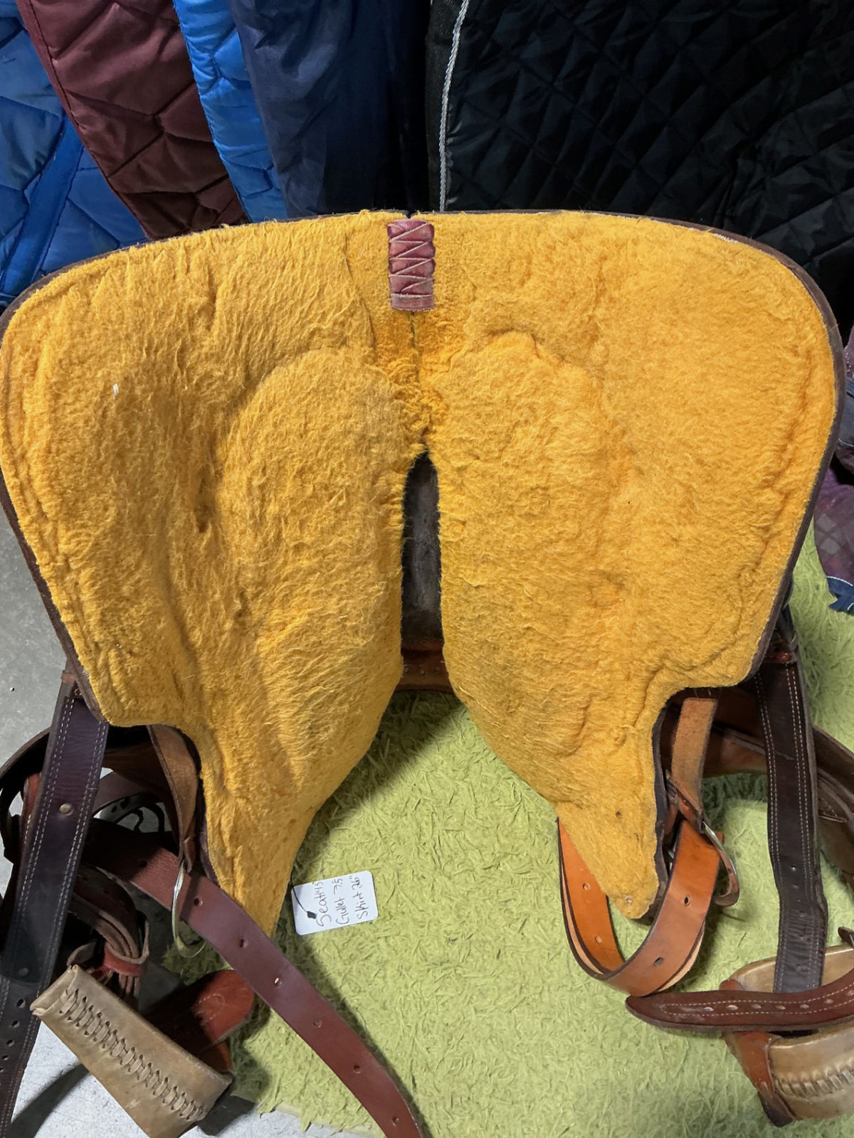 Western Saddle Trophy S14.5" G7.5"