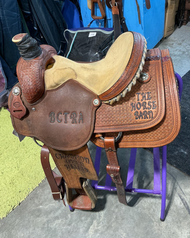Western Saddle Trophy S14.5" G7.5"