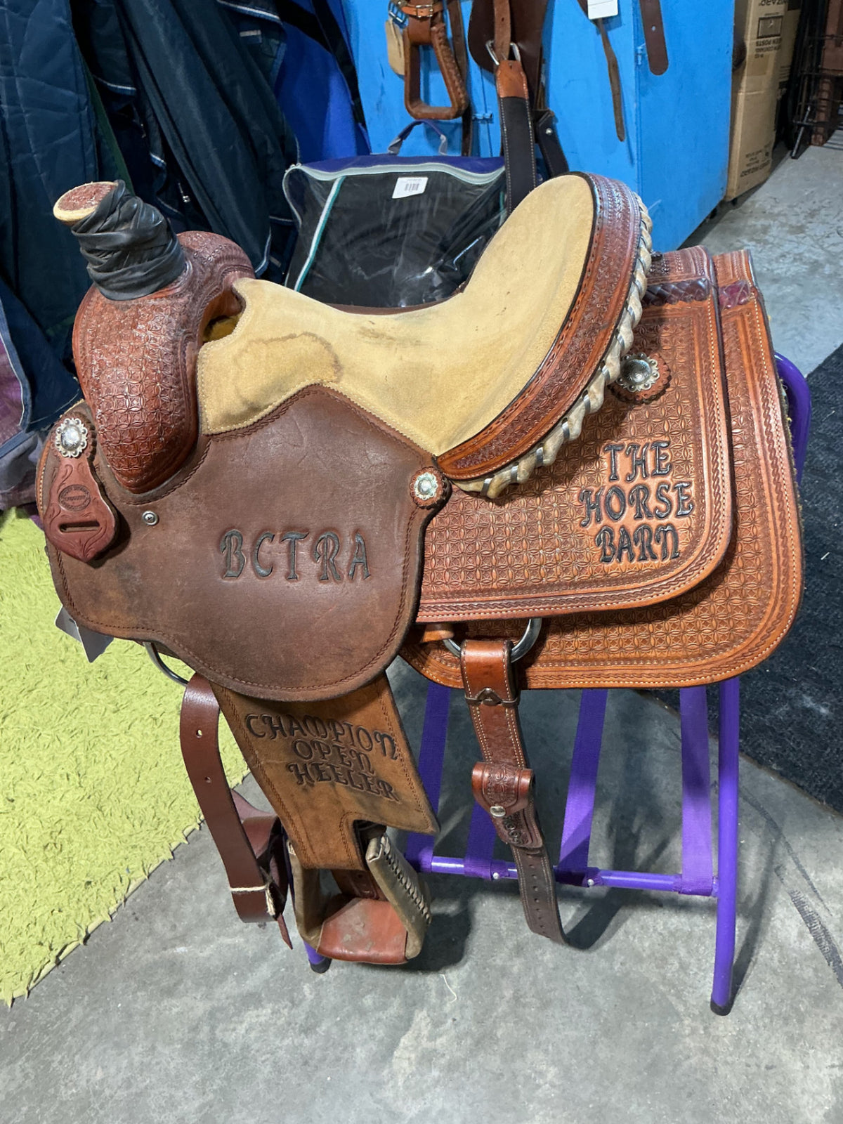 Western Saddle Trophy S14.5" G7.5"