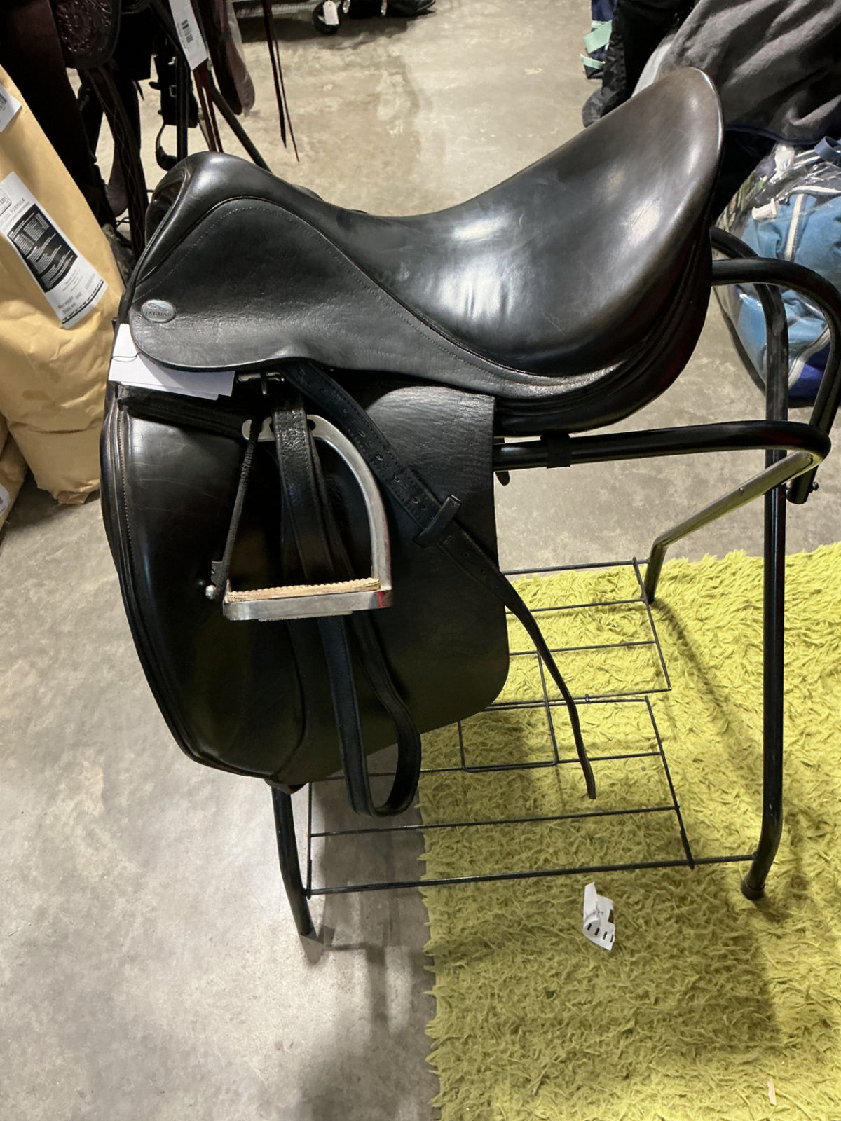 English Saddle – Dressage | Used