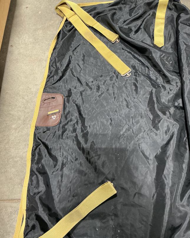 stable sheet 74" black and yellow 