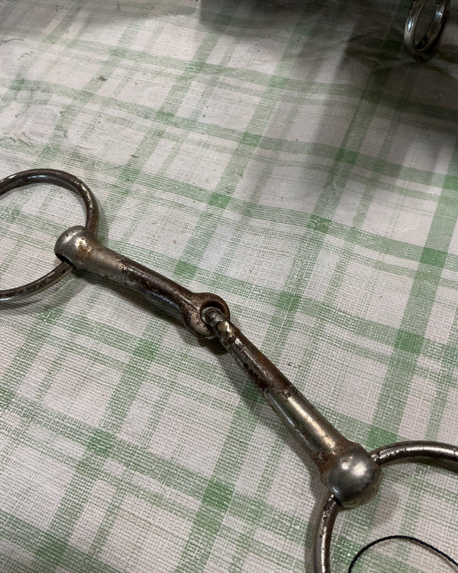 loose ring snaffle 