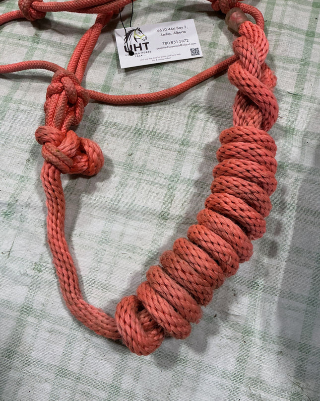 halter rope pink with lead 