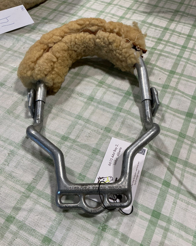 hackamore nose band 