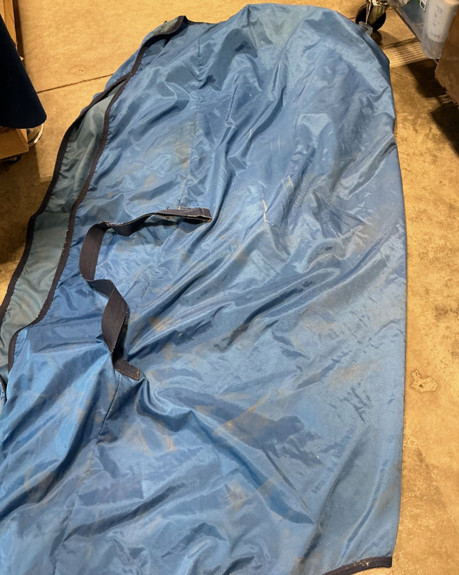 stable sheet blue 82" bucas