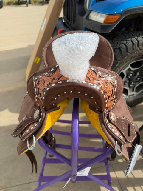Western Saddle Milo Overlay Barrel Saddle 15"