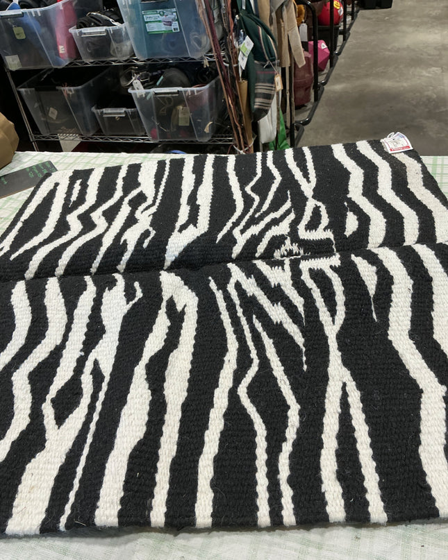 western saddle pad 35x35