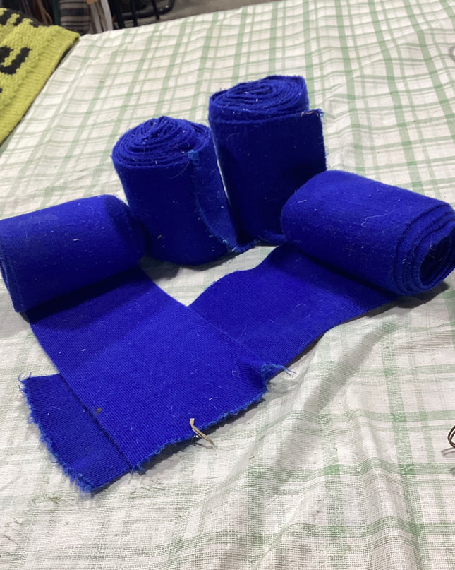 standing wraps blue 
