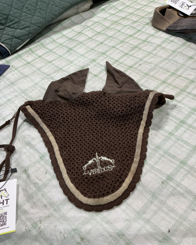 bonnet brown