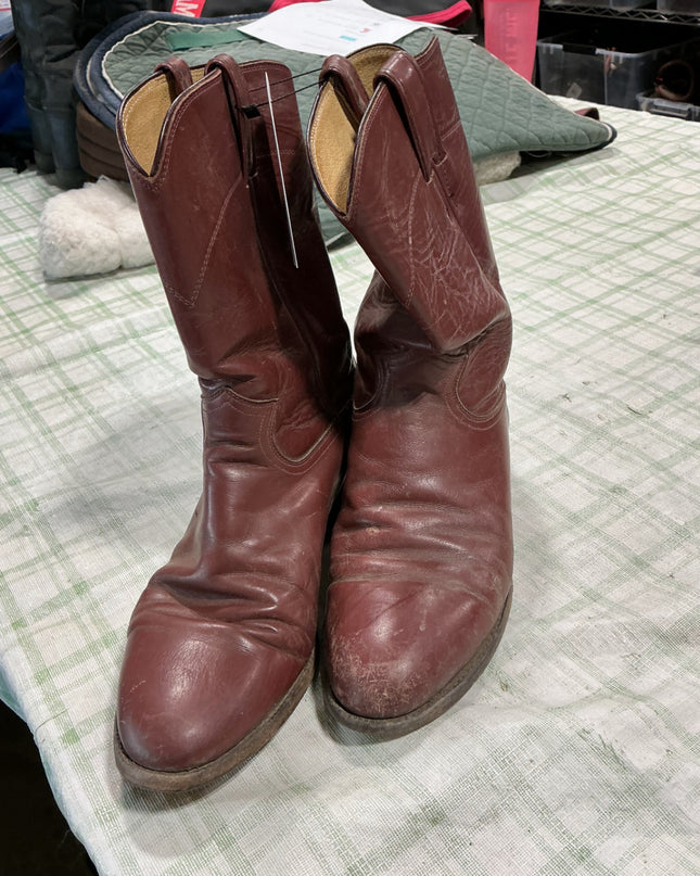 cow boy boots 8.5"
