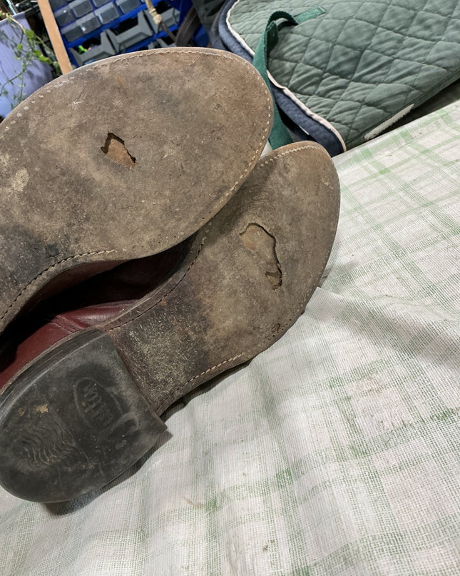 cow boy boots 8.5"