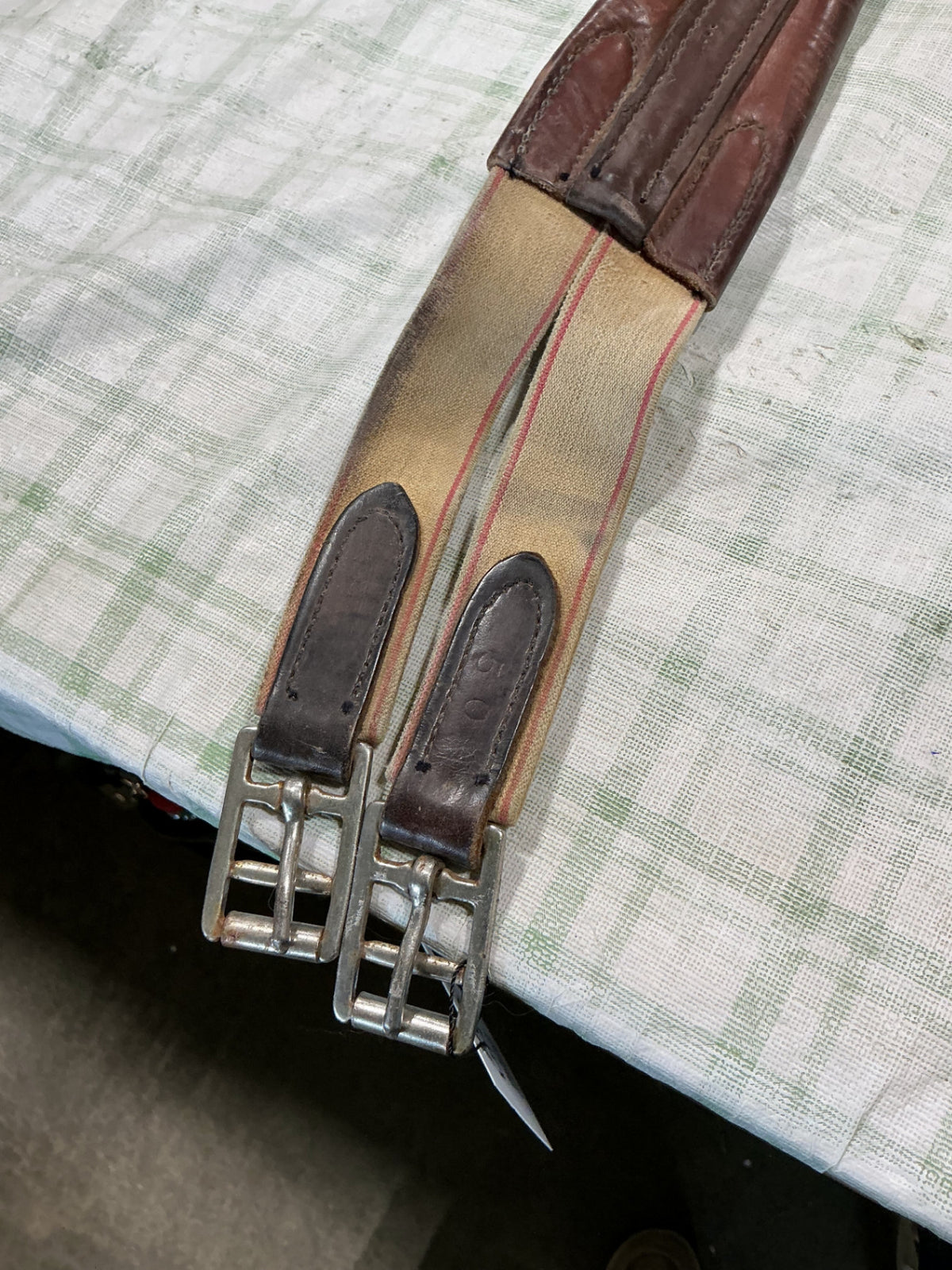 english girth 53" leather brown