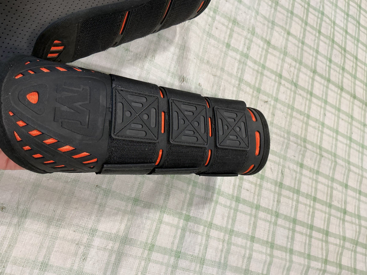 hind splint boots large 