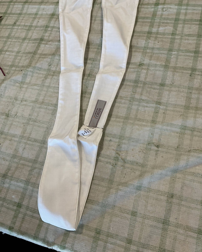 english neck tie small 