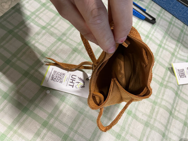 Pouch – Leather, Small | Used, Very Good