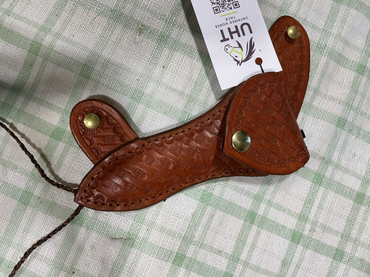 hoof pick holder leather 