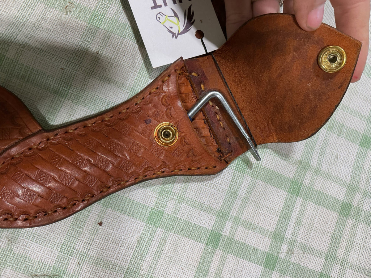 hoof pick holder leather 