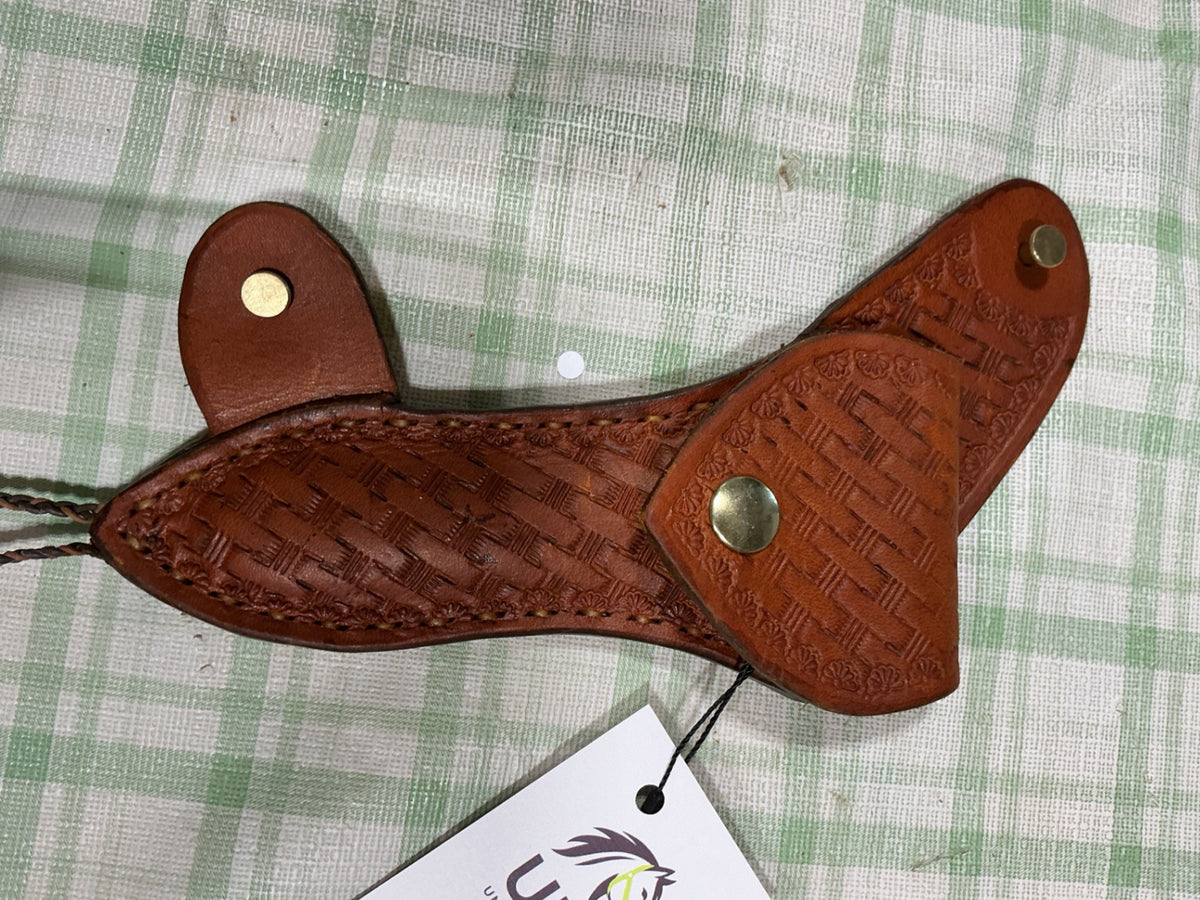 hoof pick holder 