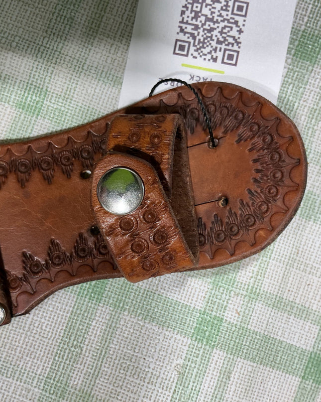 leather knife holder 