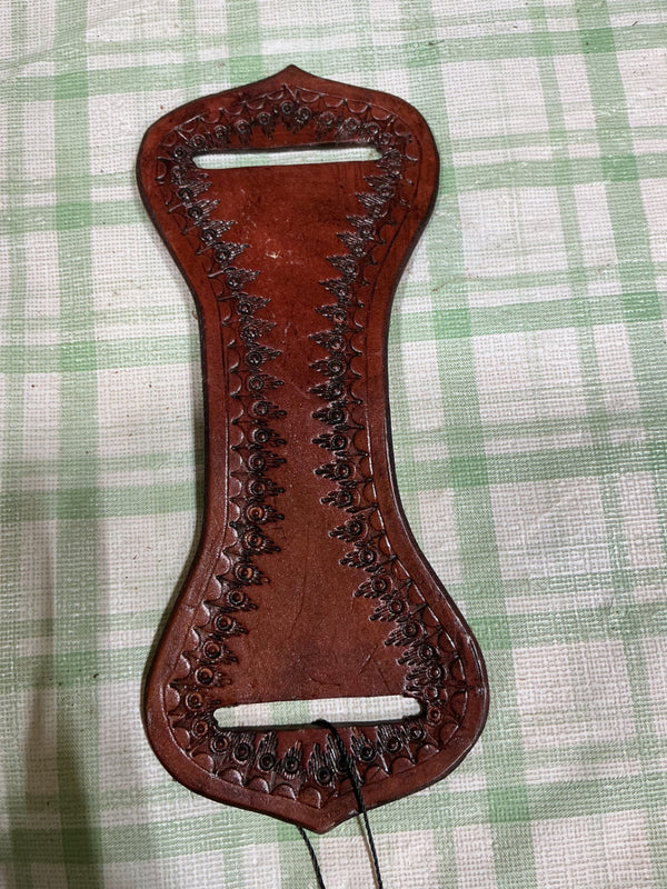 Cinch Keeper – Leather, for Cinch or Extra Straps | Used, Very Good
