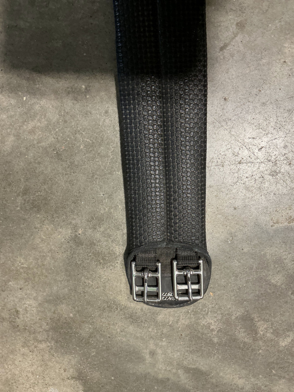 English GirthWintecDressageBlack