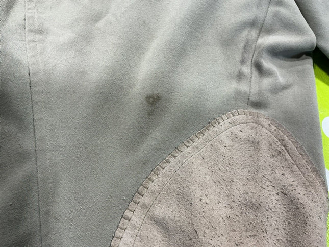 Breeches Elation Size 28 Brown Light Stains/Small seam tear