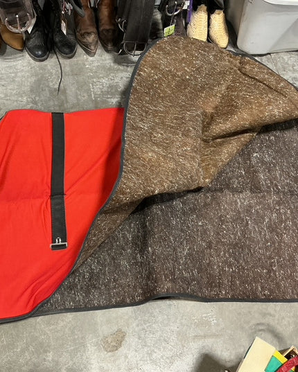 Stable Sheet Red 74" Lined