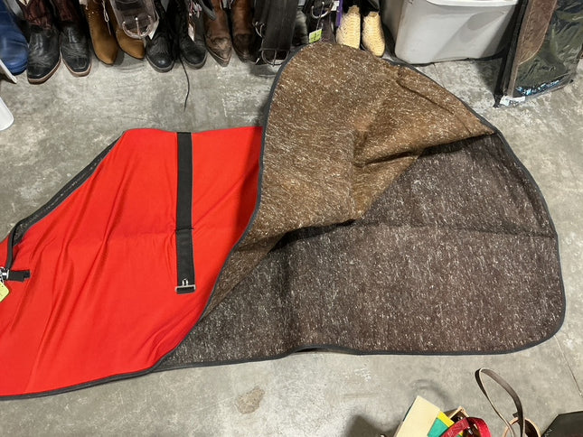 Stable Sheet Red 74" Lined