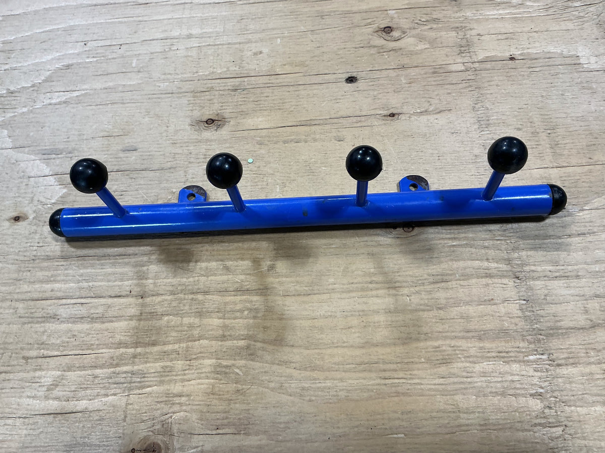 Bridle/Halter Hanger – Blue | Used