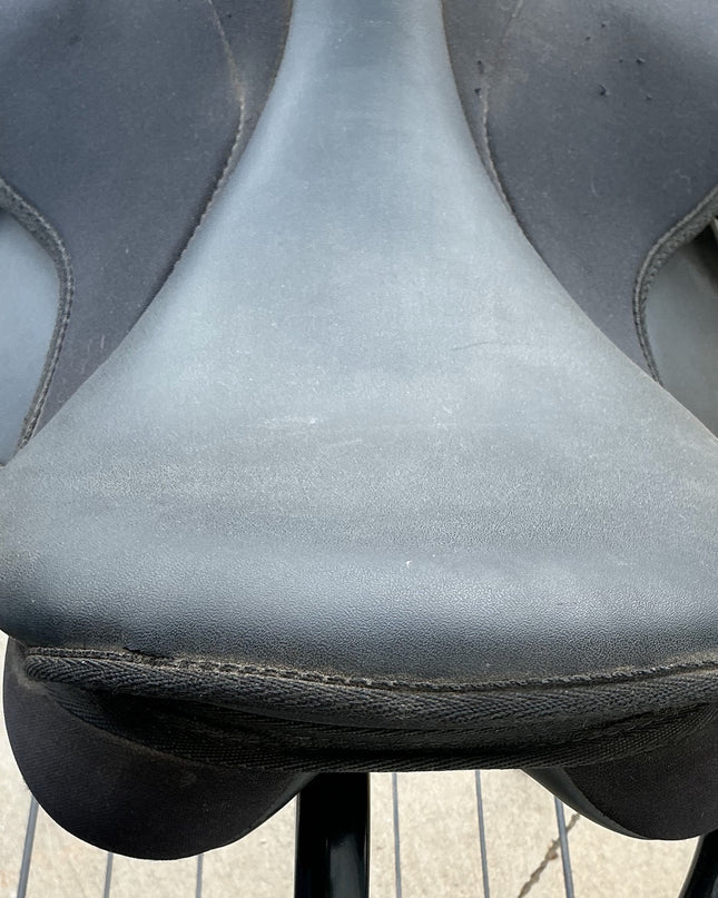 English Saddle Euro Riders 17"