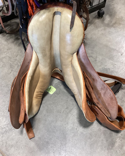 English Saddle 15"
