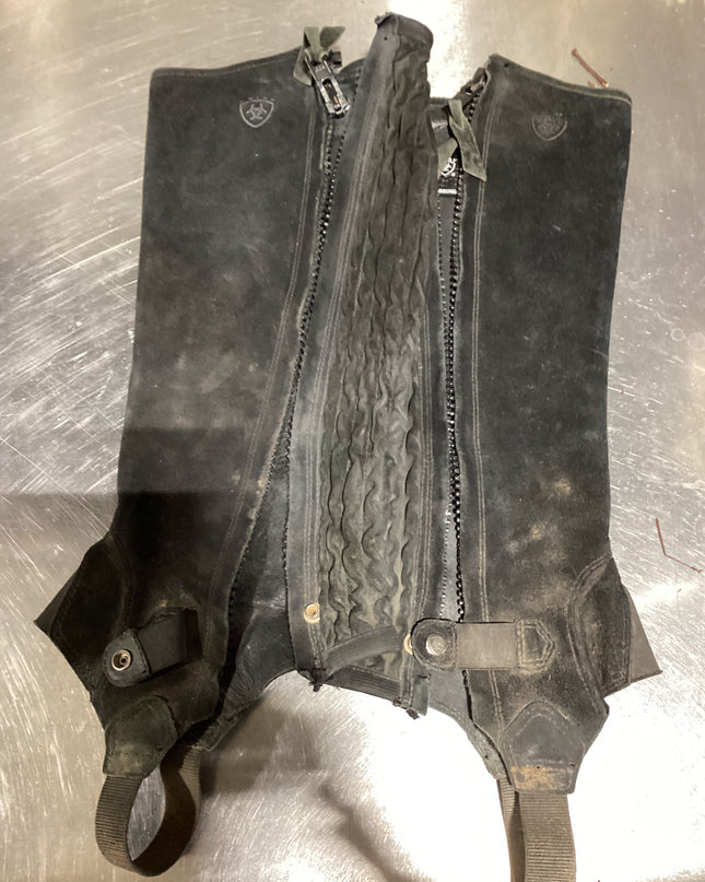 English 1/2 Chaps Ariat LG Black