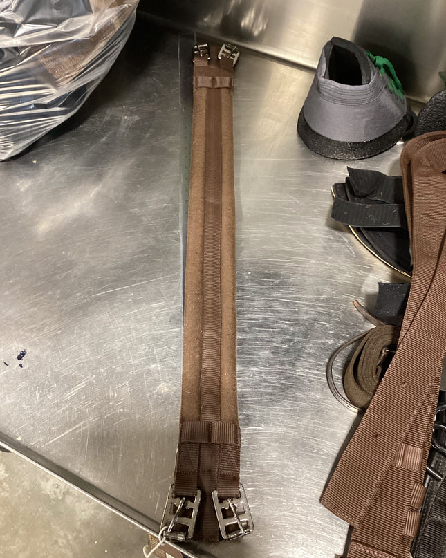 English Girth Cottage Craft dressage brown 34”
