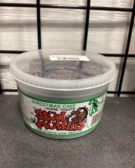 Stud Muffins Christmas Cake Tub 20oz
