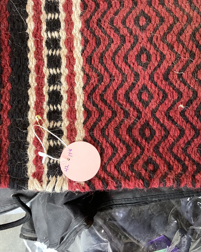 Western Saddle Blanket red/black