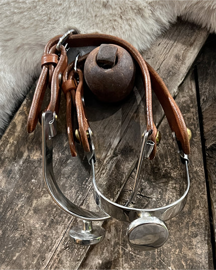 English Spurs with leather straps Shires